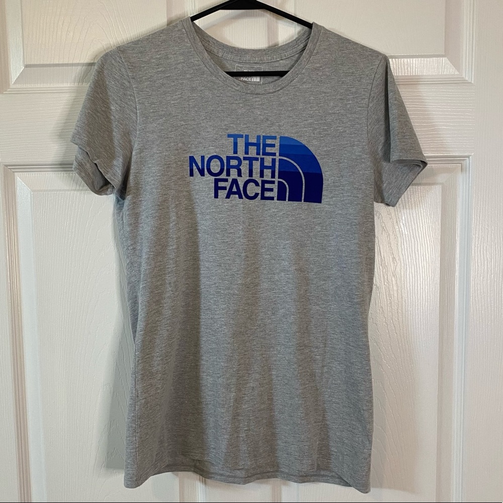 NORTH FACE• Women’s Gray T-shirt with Blue Logo Size - Small